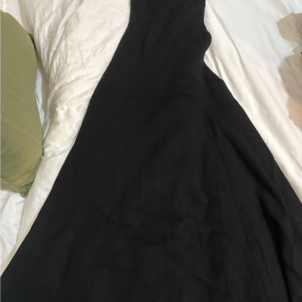 H&M black midi ribbed dress